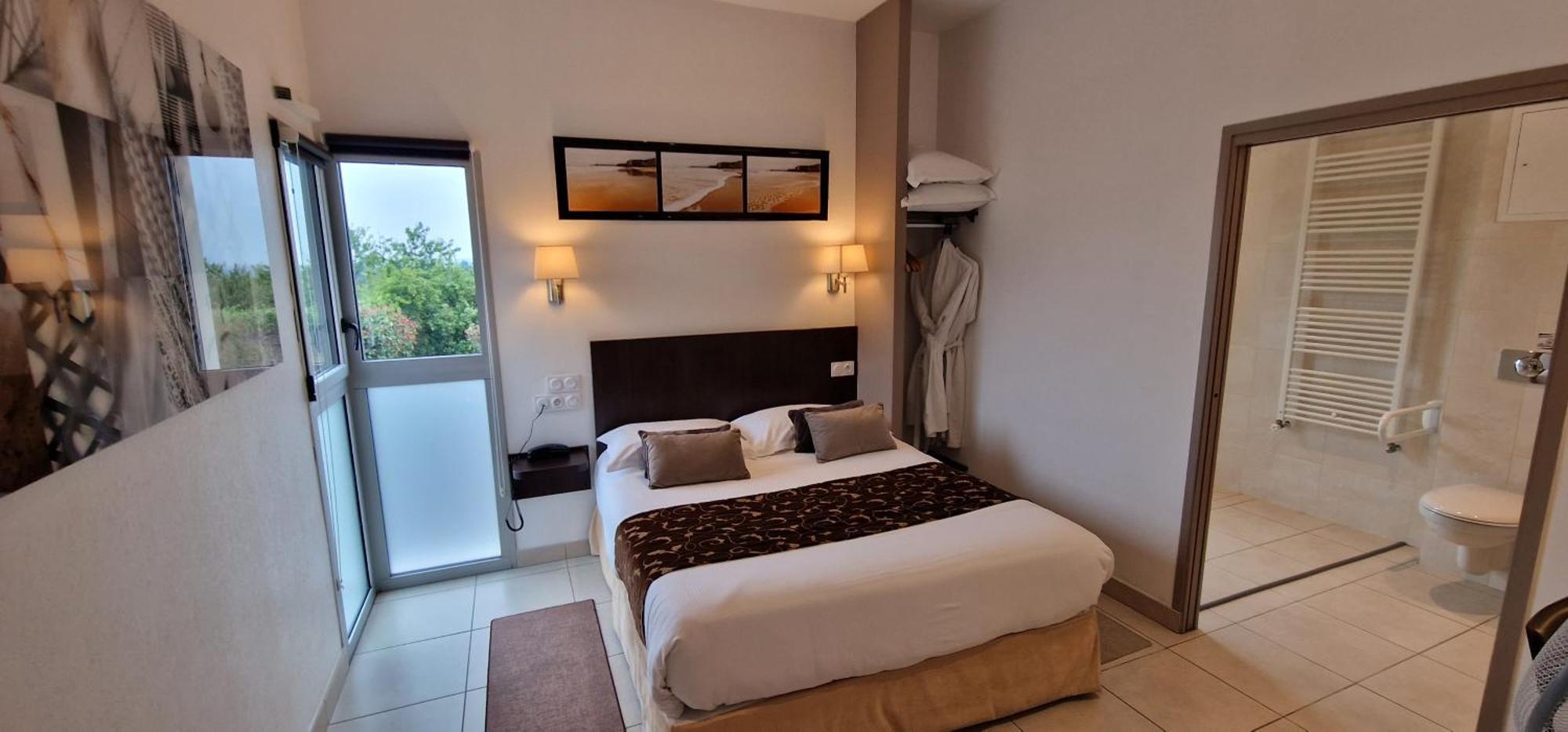 Hotel Le Bellevue Guer المظهر الخارجي الصورة