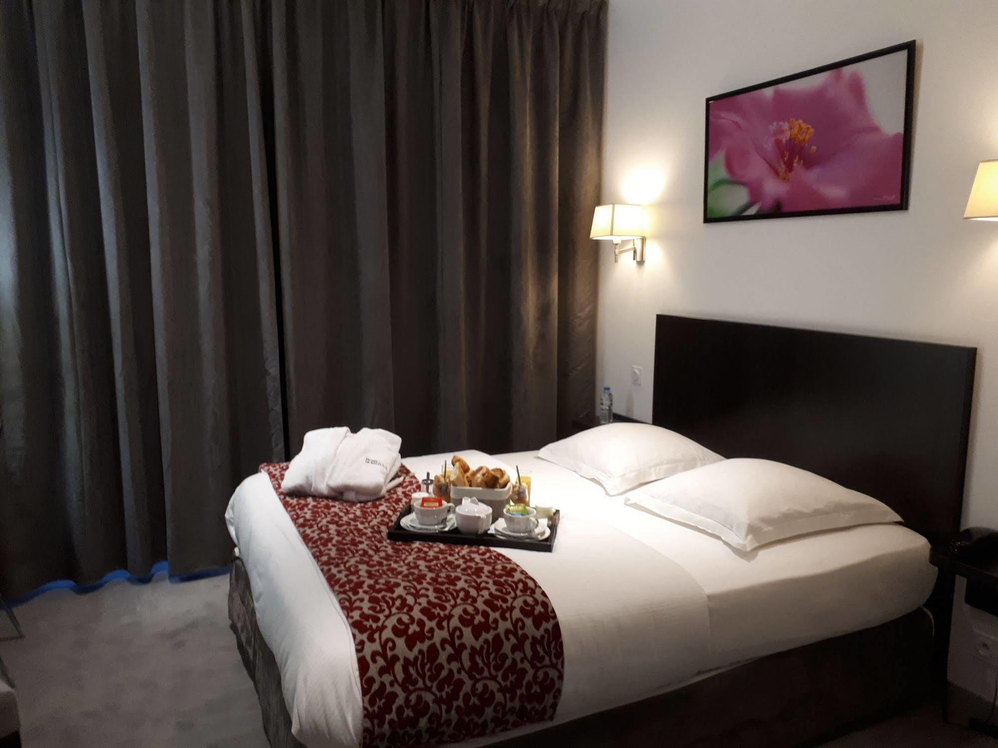 Hotel Le Bellevue Guer المظهر الخارجي الصورة